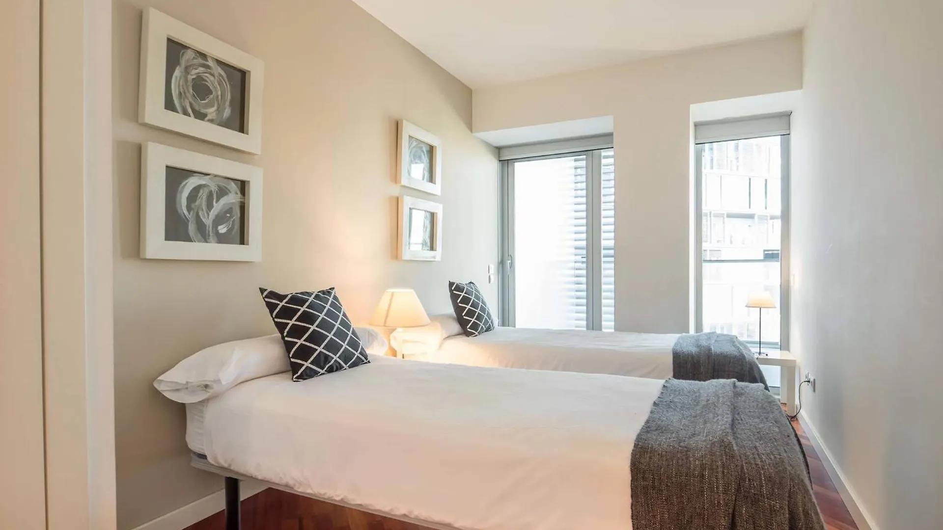 Rent Top Apartments Beach-Diagonal Mar Barcelona