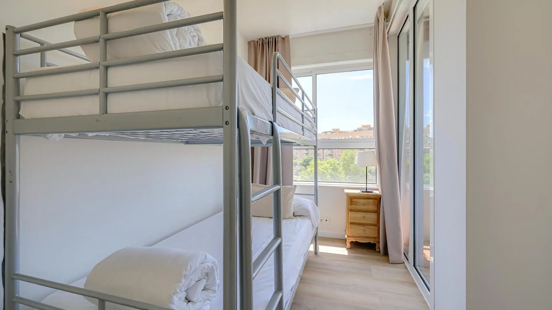 Rent Top Apartments Beach-Diagonal Mar Barcelona